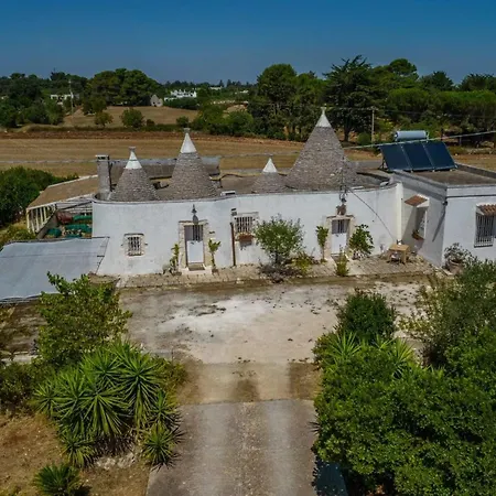 Charming Retreat In With Fenced Garden * Martina Franca