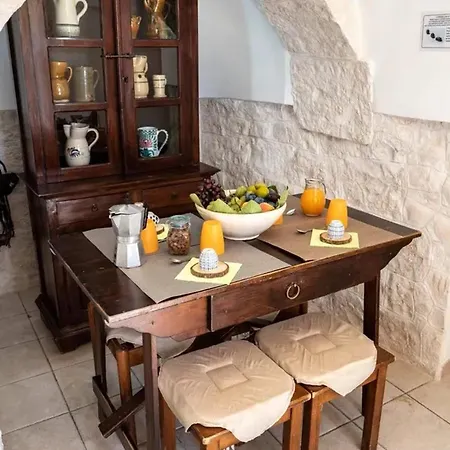 Holiday home Charming Retreat In With Fenced Garden *